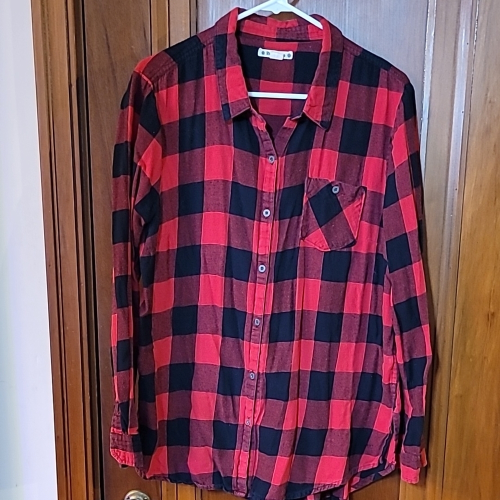 Ruff Hewn Red and Black Flannel Plaid Shirt
